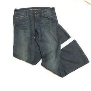 Levi’s “Bell 423” Dark Denim Flare Jeans